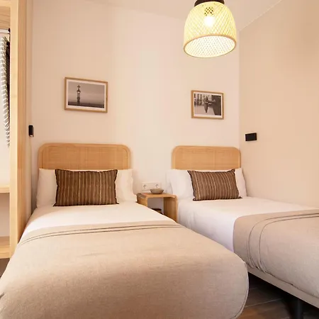 U-nique Comte Gueell Apartment *
